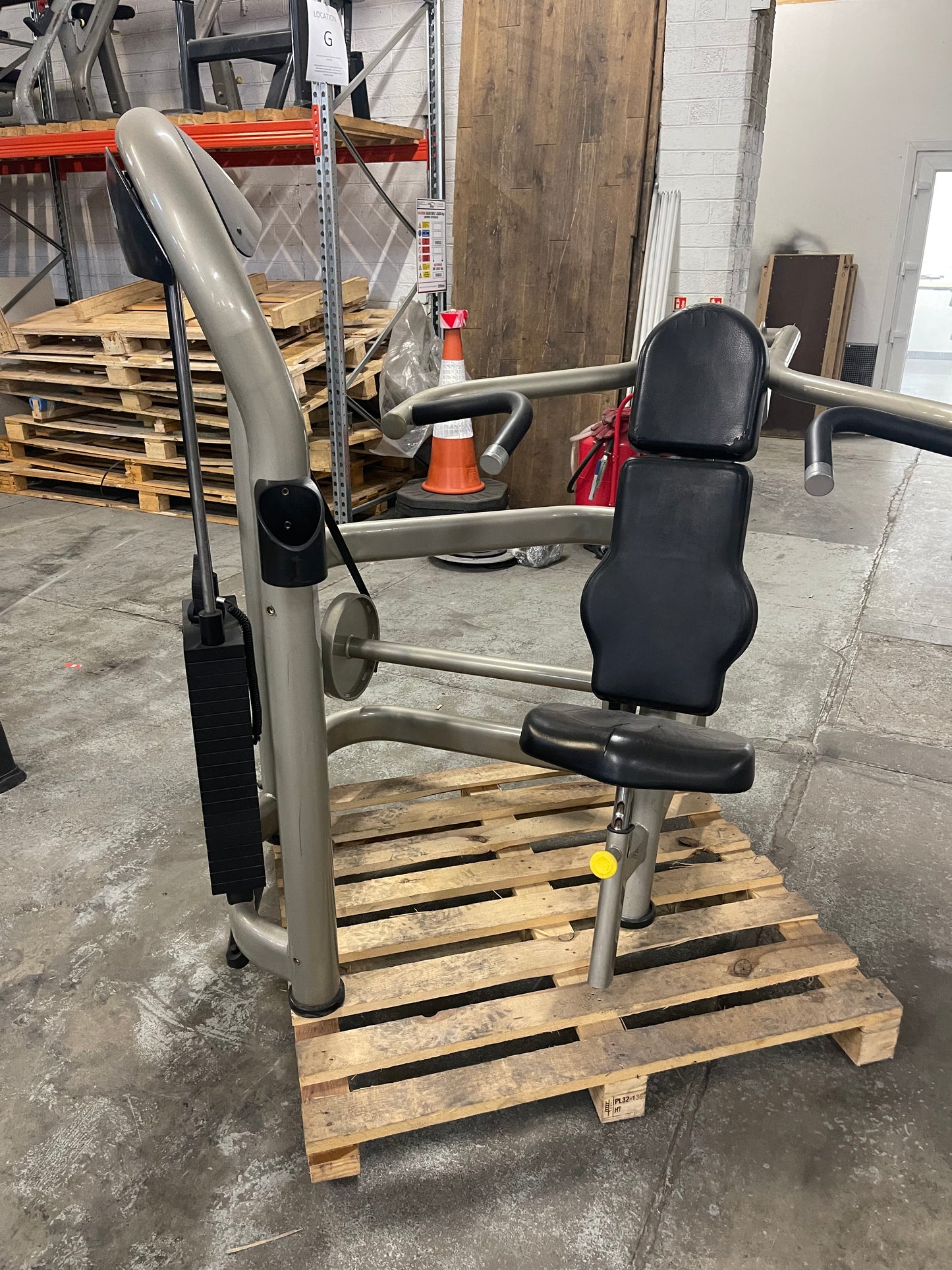 Matrix Shoulder Press G2